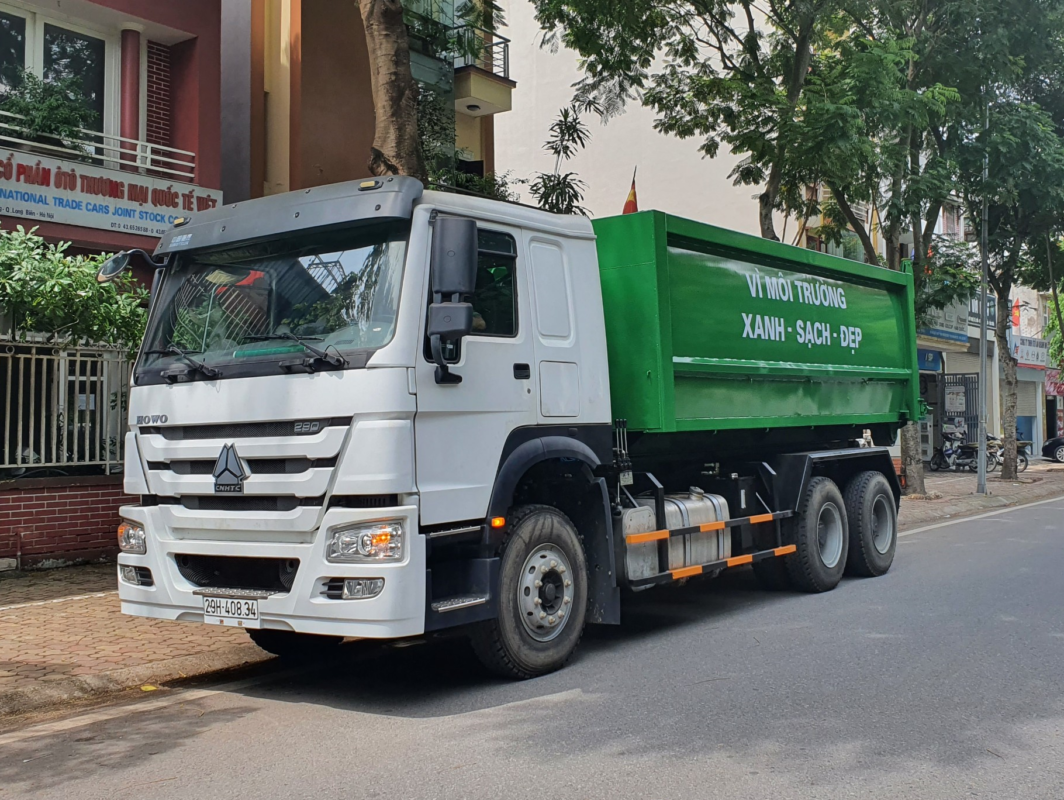 Xe chở rác thùng rời Howo - 22 khối - CÔNG TY CP SẢN XUẤT XE CHUYÊN ...